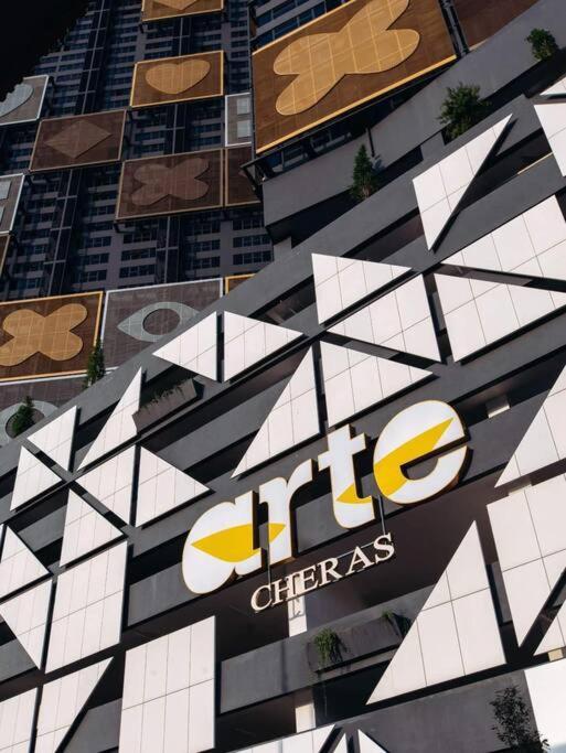 Arte Cheras Kuala Lumpur,mrt *